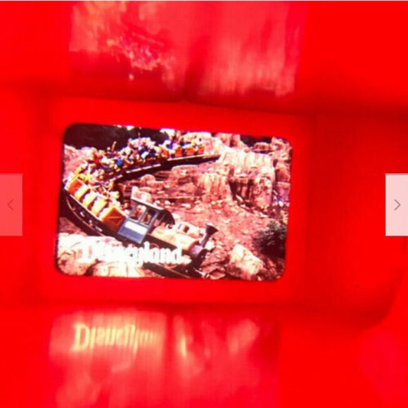 VTG Souvenir Disneyland Viewer Finder Winnie Pooh Thunder Mountain Mine Train - Picture 2 of 10